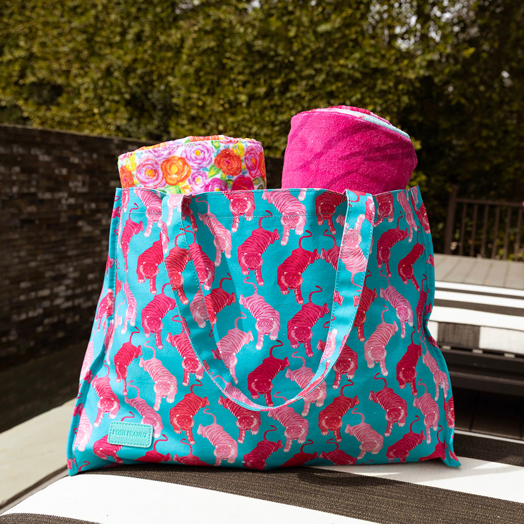 FlatLay-OutdoorSwim-14