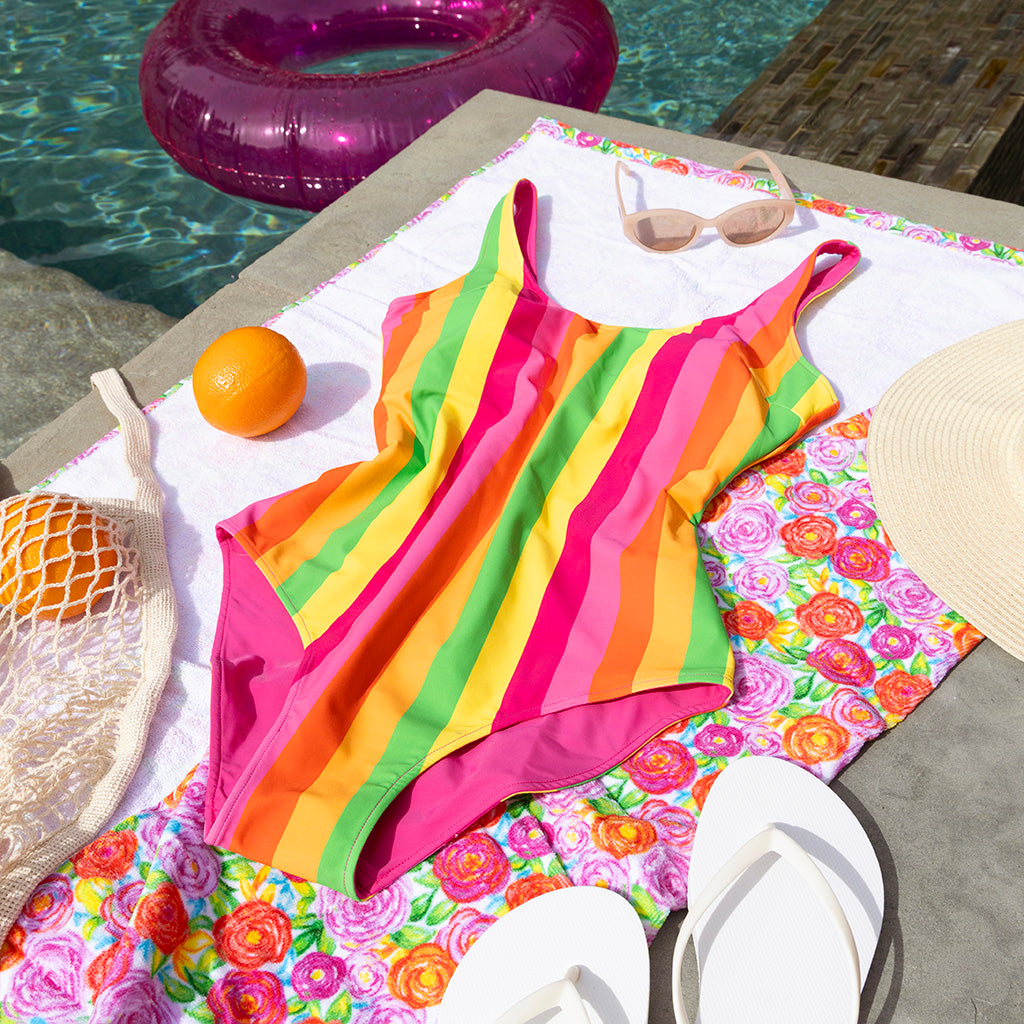 FlatLay-OutdoorSwim-5