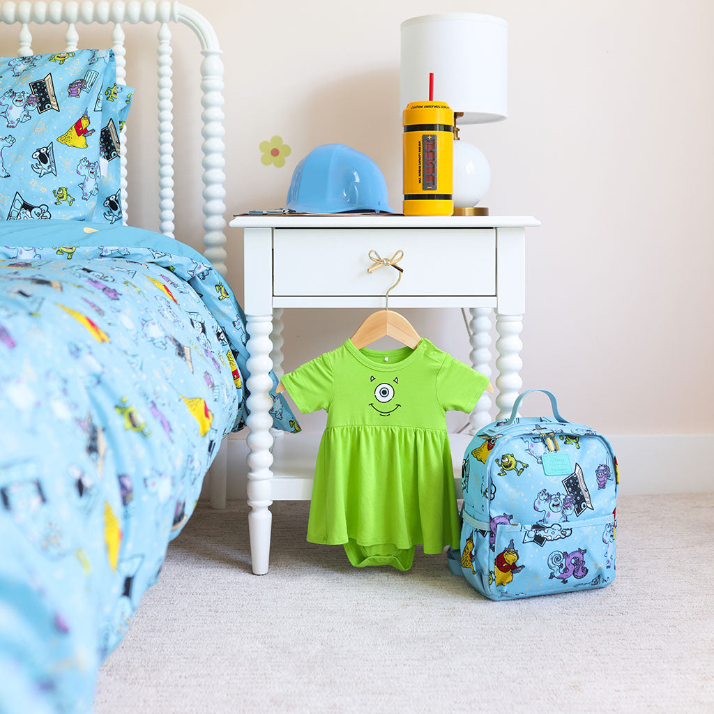 Flat_Lay_-_Monsters_-_3