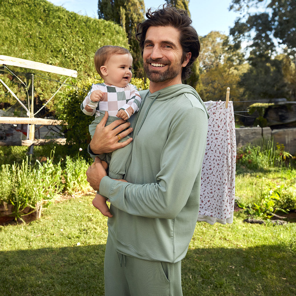 POSHPEANUT2024-NEUTRALS-LIFESTYLE-44-SQ