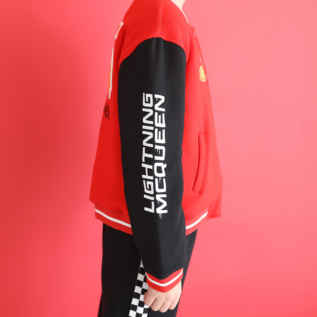 POSHPEANUT2024-PP-OW016-RLR-LIFESTYLE-5