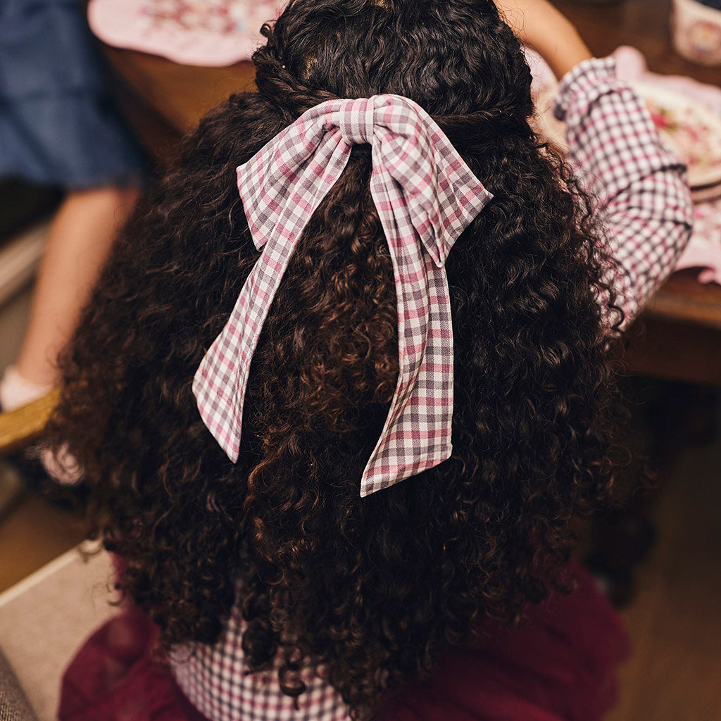 POSHPEANUT2025-PP-AC064-AGA-LIFESTYLE-1copy