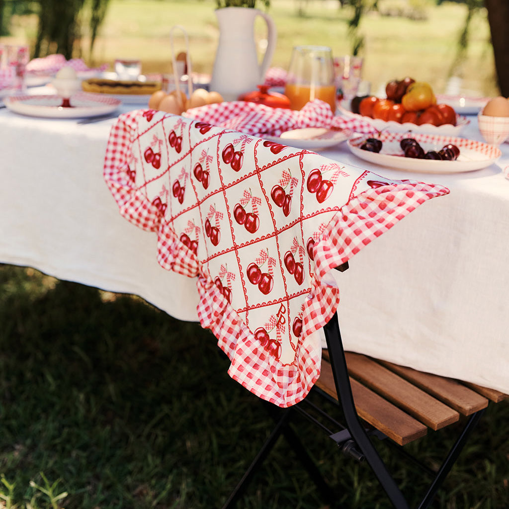 POSHPEANUT2025-PP-AC103-CYR-LIFESTYLE-1_1681d44b-2d51-4c03-afd9-d56dbfe3e110