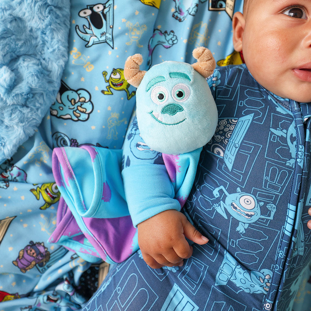 POSHPEANUT2025-PP-AC124-MSU-LIFESTYLE-1