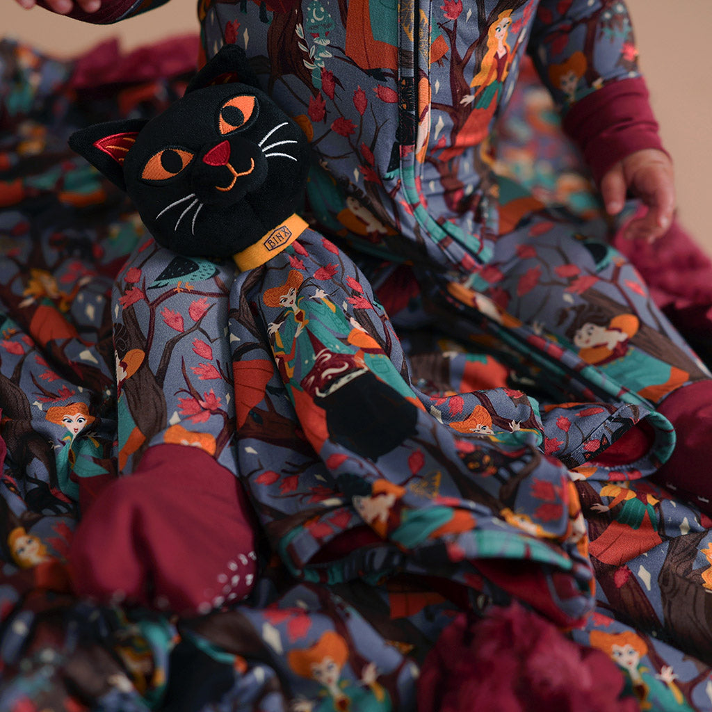 POSHPEANUT2025-PP-AC135-HOC-LIFESTYLE-2