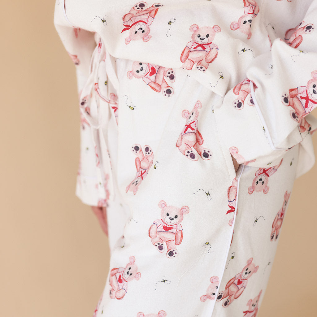 POSHPEANUT2025-PP-AD018-THM-LIFESTYLE-5