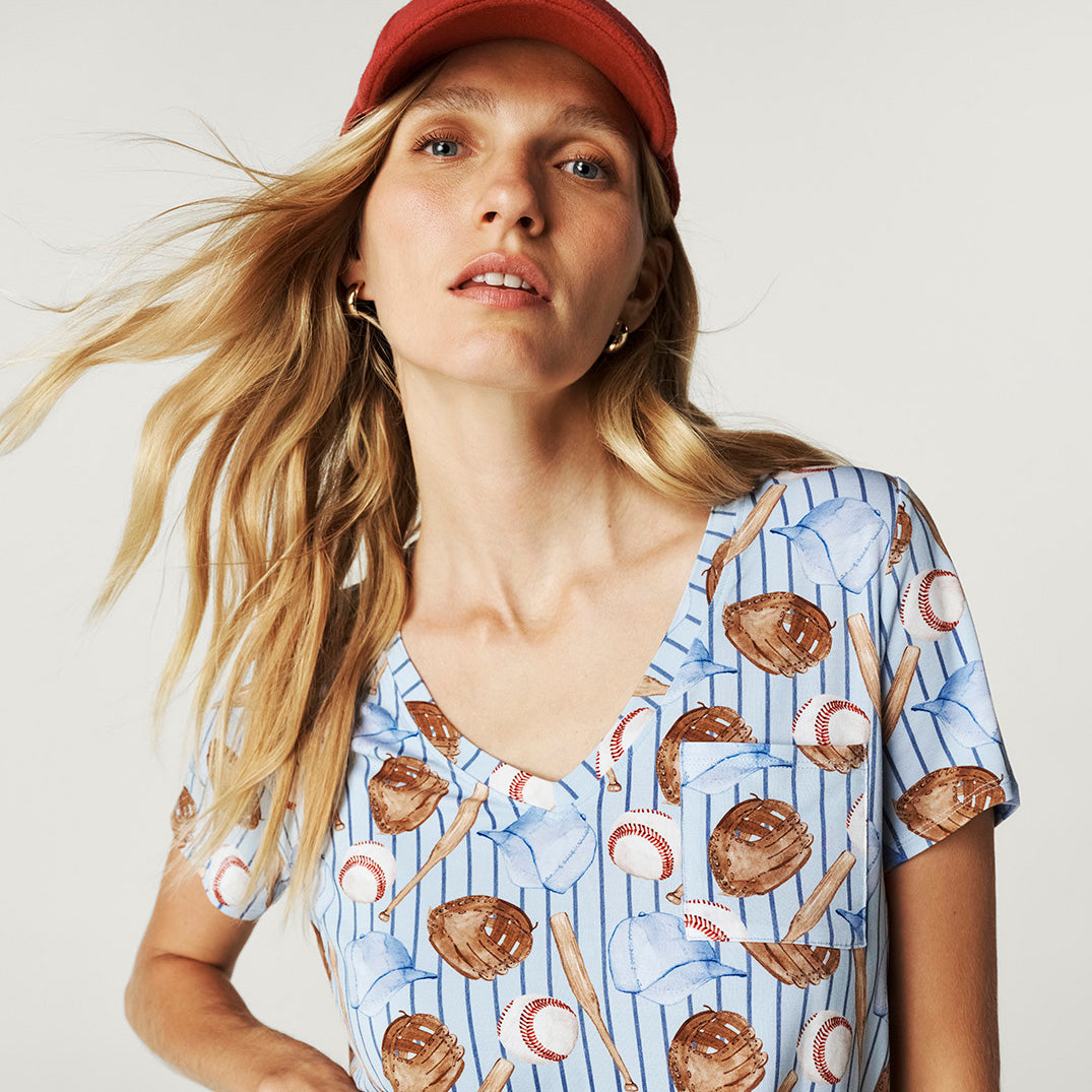 POSHPEANUT2025-PP-AD058-BAC-LIFESTYLE-1