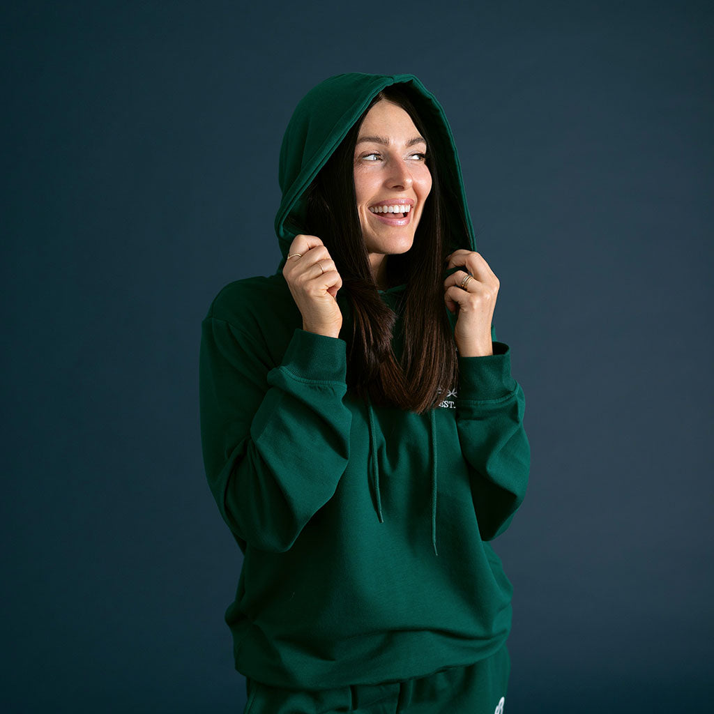 POSHPEANUT2025-PP-AD093-VSG-LIFESTYLE-4