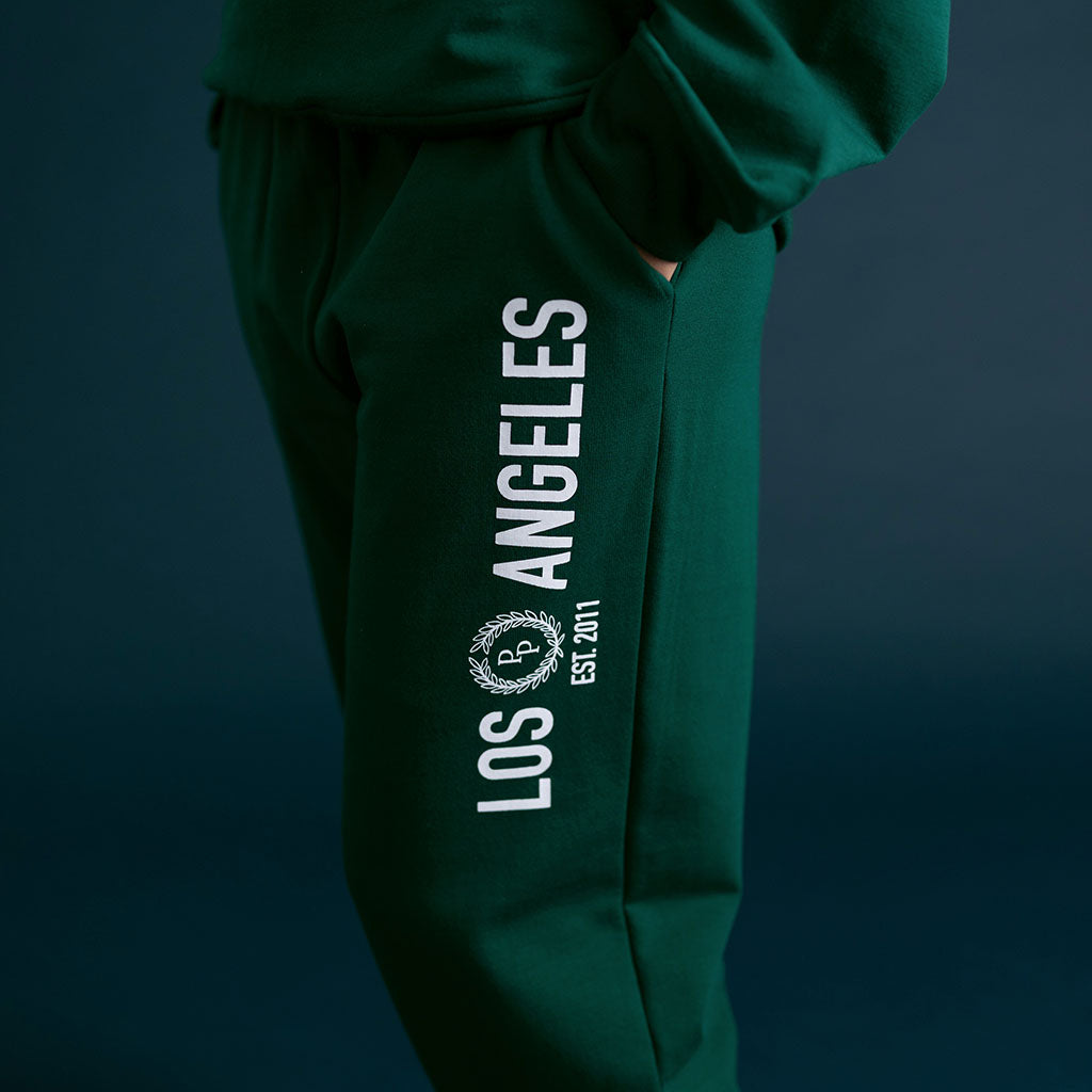 POSHPEANUT2025-PP-AD099-VSG-LIFESTYLE-3