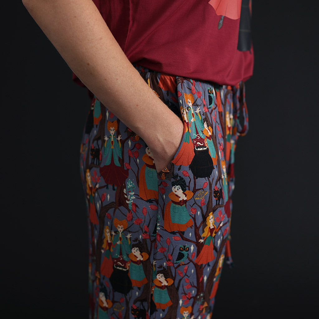 POSHPEANUT2025-PP-AD122-HOC-LIFESTYLE-2