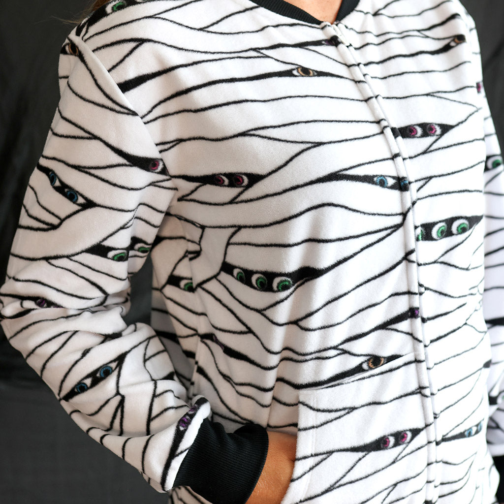 POSHPEANUT2025-PP-AD222-MUM-LIFESTYLE-3