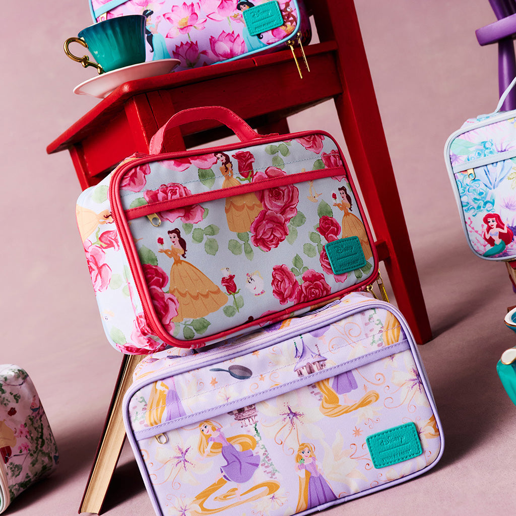 POSHPEANUT2025-PP-BAG-GROUP-LIFESTYLE-4