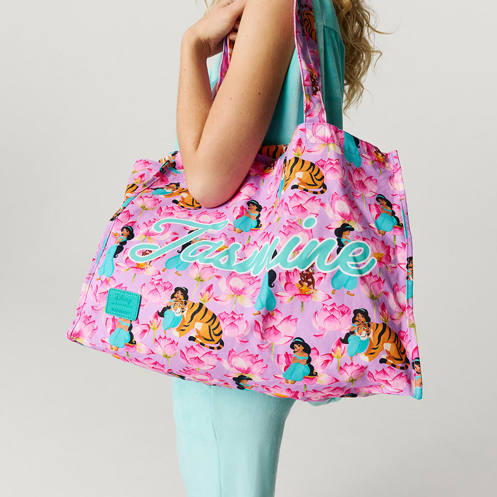 POSHPEANUT2025-PP-BG036-JSM-LIFESTYLE-1