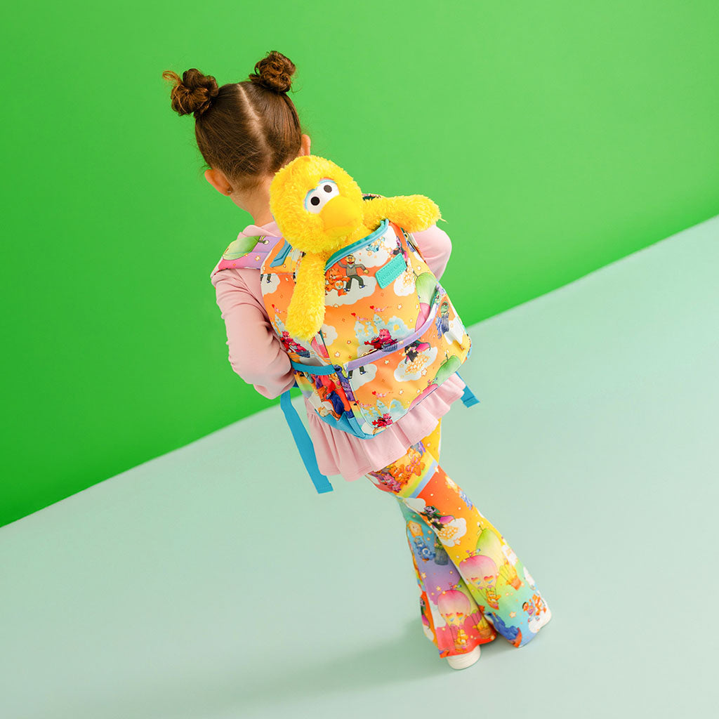 POSHPEANUT2025-PP-BK004-CSB-LIFESTYLE-2