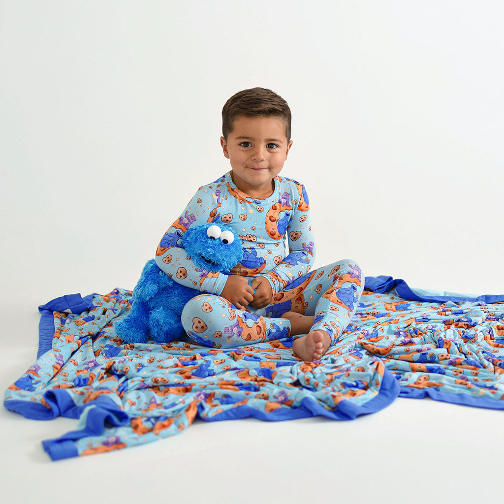 POSHPEANUT2025-PP-BL006-CSF-LIFESTYLE-3