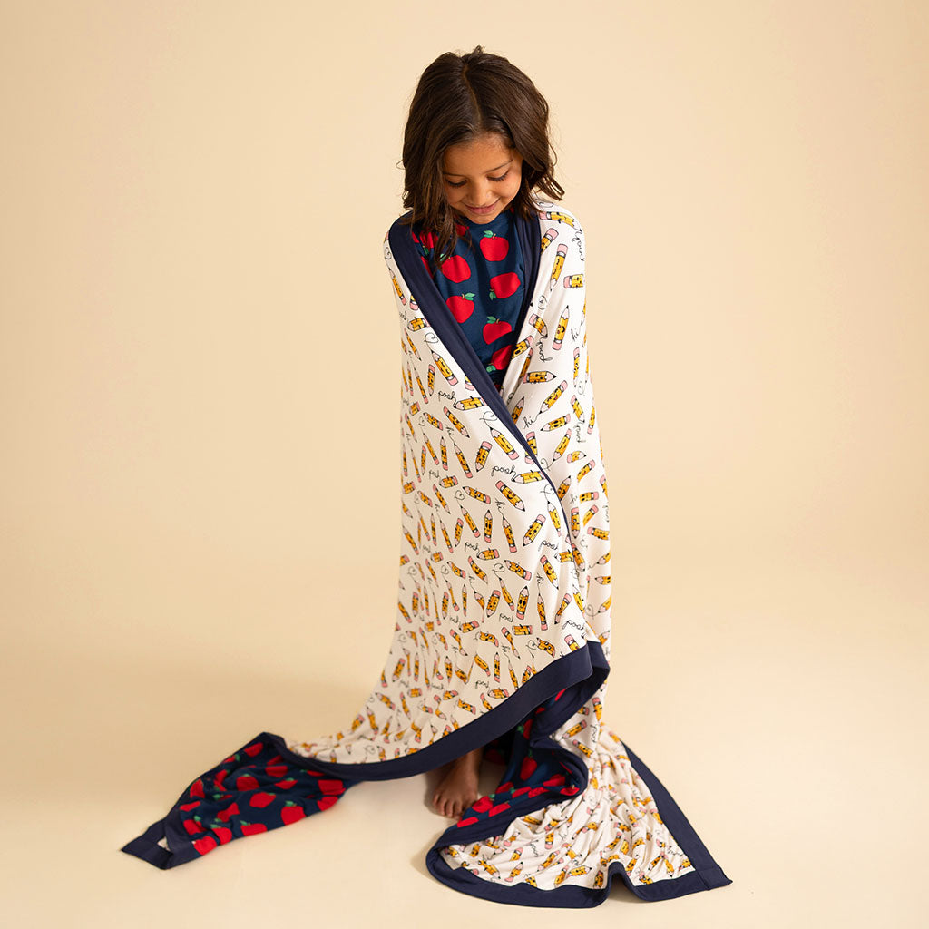 POSHPEANUT2025-PP-BL006-PNC-LIFESTYLE-1