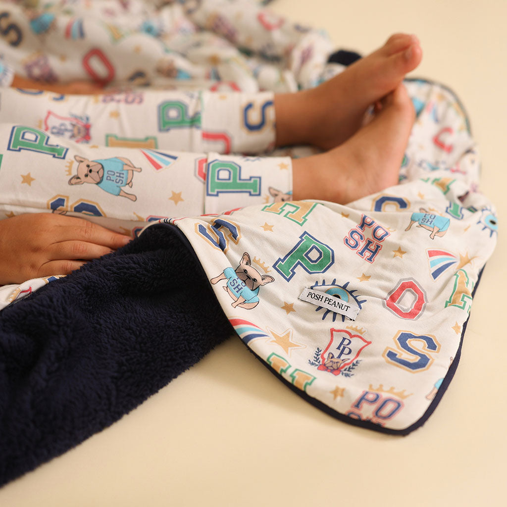 POSHPEANUT2025-PP-BL008-BOK-LIFESTYLE-5