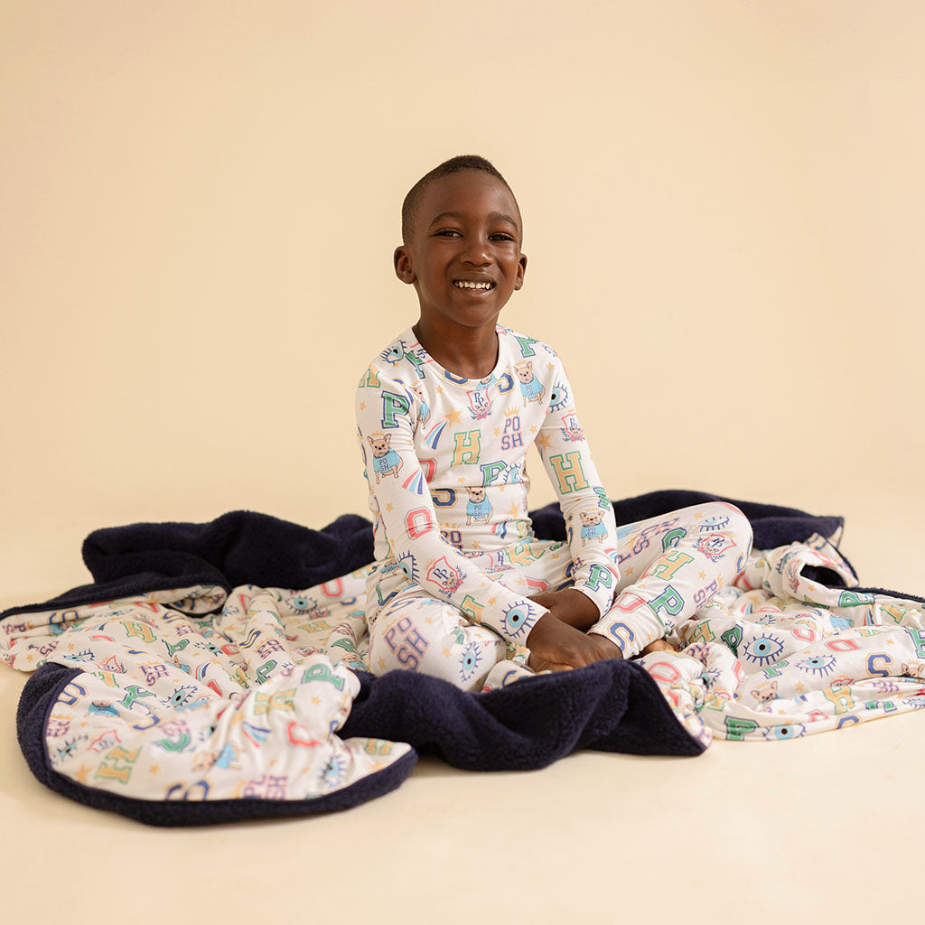 POSHPEANUT2025-PP-BL008-BOK-LIFESTYLE-7