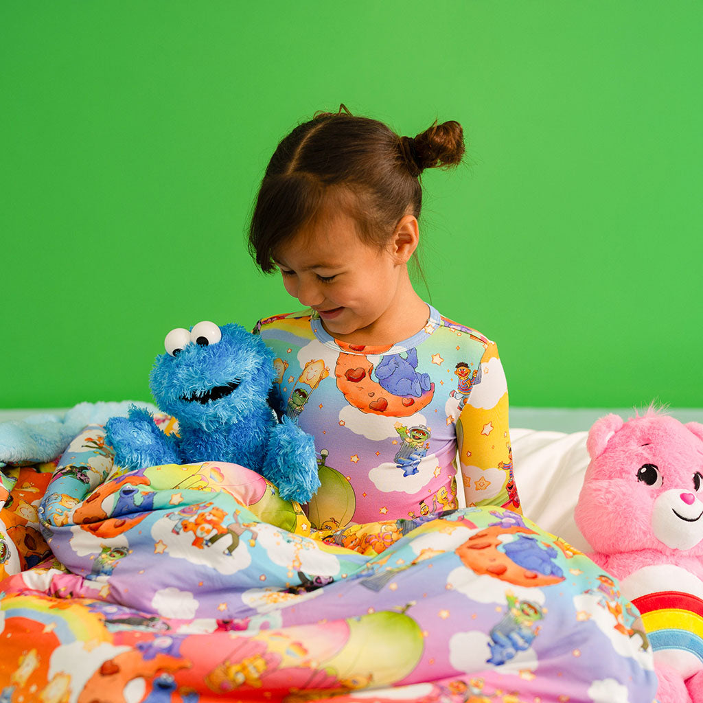 POSHPEANUT2025-PP-BL008-CSB-LIFESTYLE-4