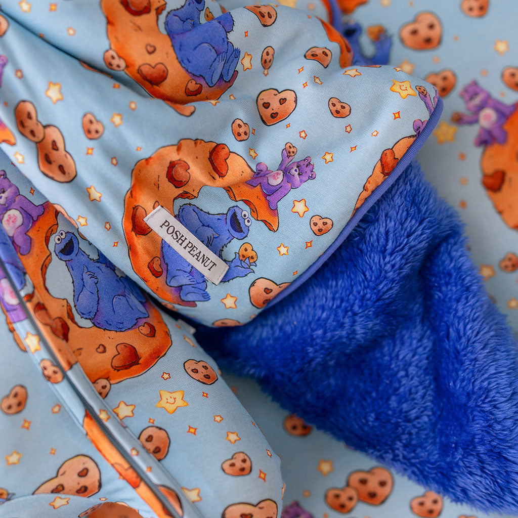 POSHPEANUT2025-PP-BL017-CSF-LIFESTYLE-4