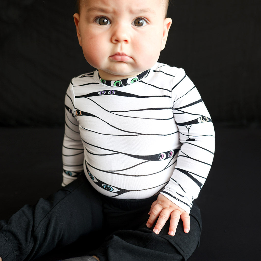 POSHPEANUT2025-PP-BS016-MUM-LIFESTYLE-4