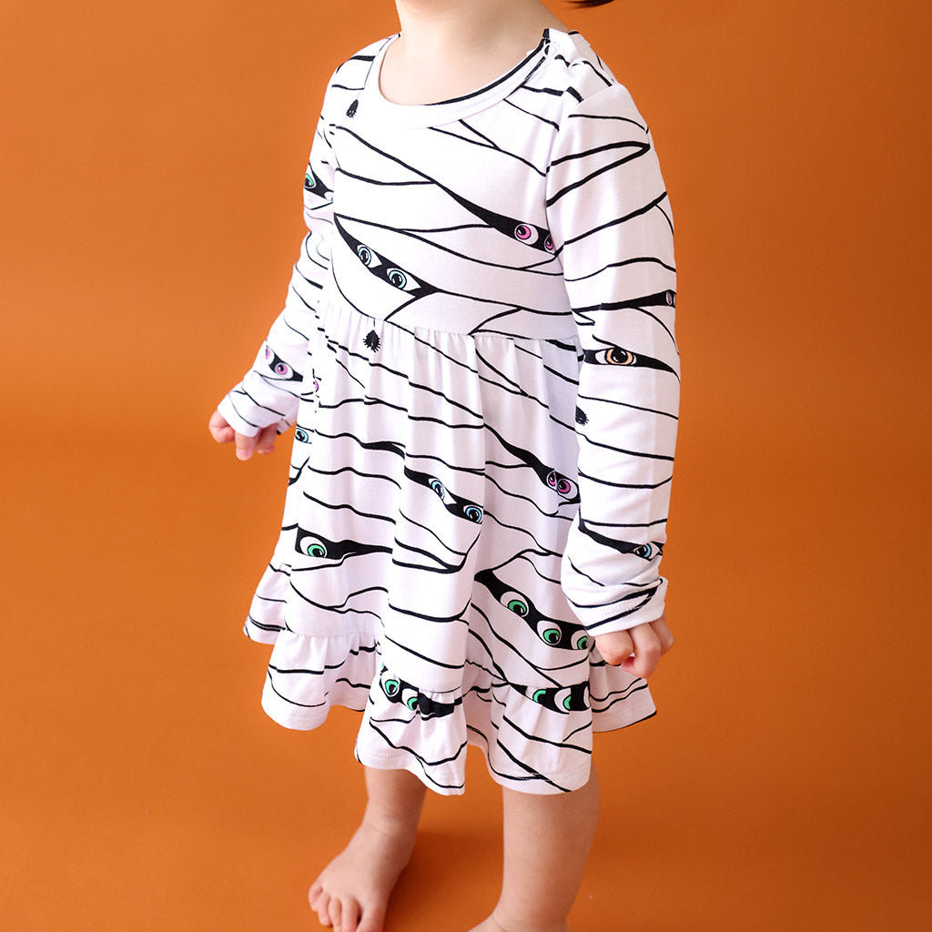 POSHPEANUT2025-PP-BS024-MUM-LIFESTYLE-2