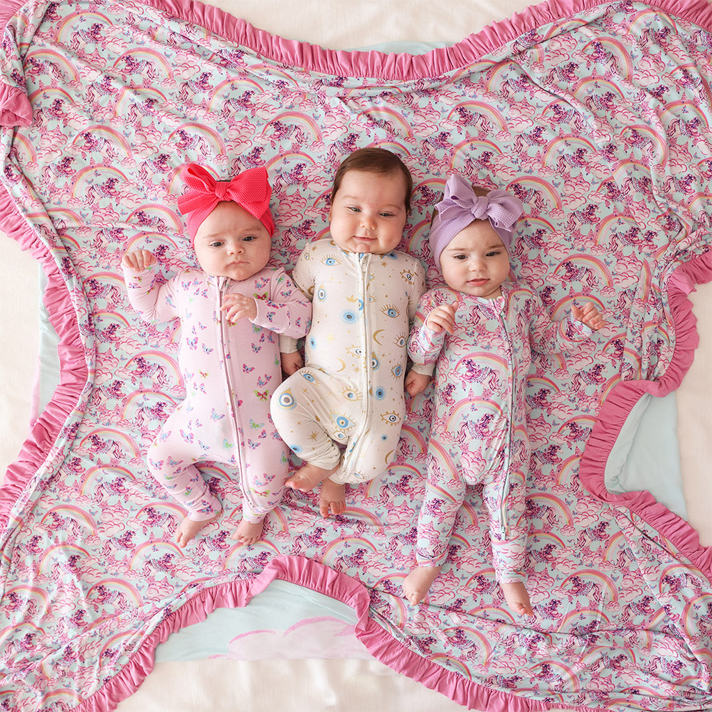 POSHPEANUT2025-PP-OP015-LIFESTYLE-1