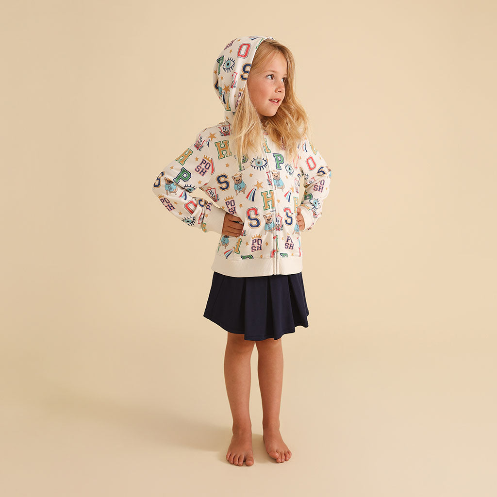 POSHPEANUT2025-PP-OW004-BOK-LIFESTYLE-2