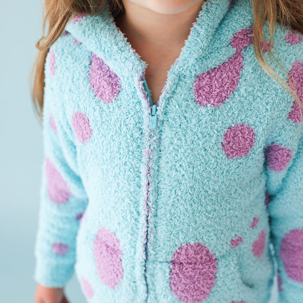 POSHPEANUT2025-PP-OW028-MSU-LIFESTYLE-4