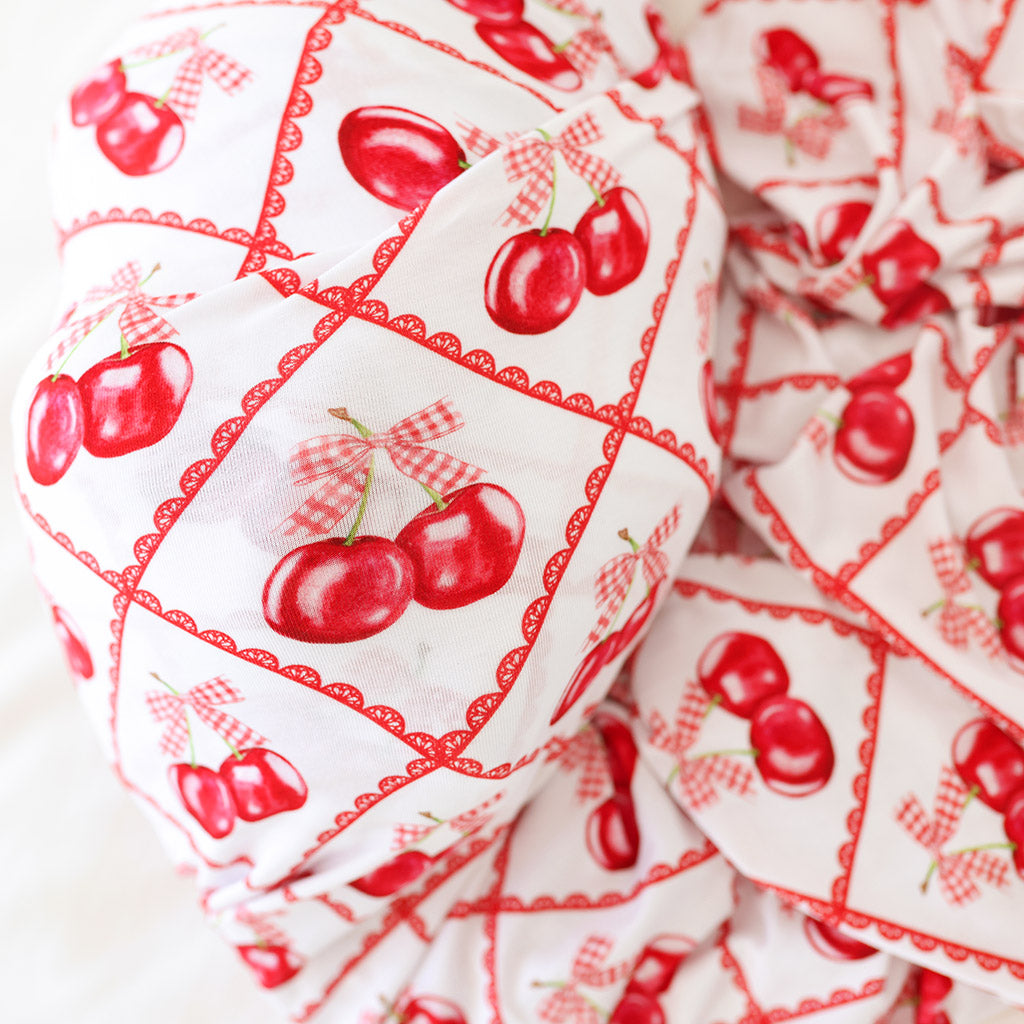 POSHPEANUT2025-PP-SW002-CYR-LIFESTYLE-2