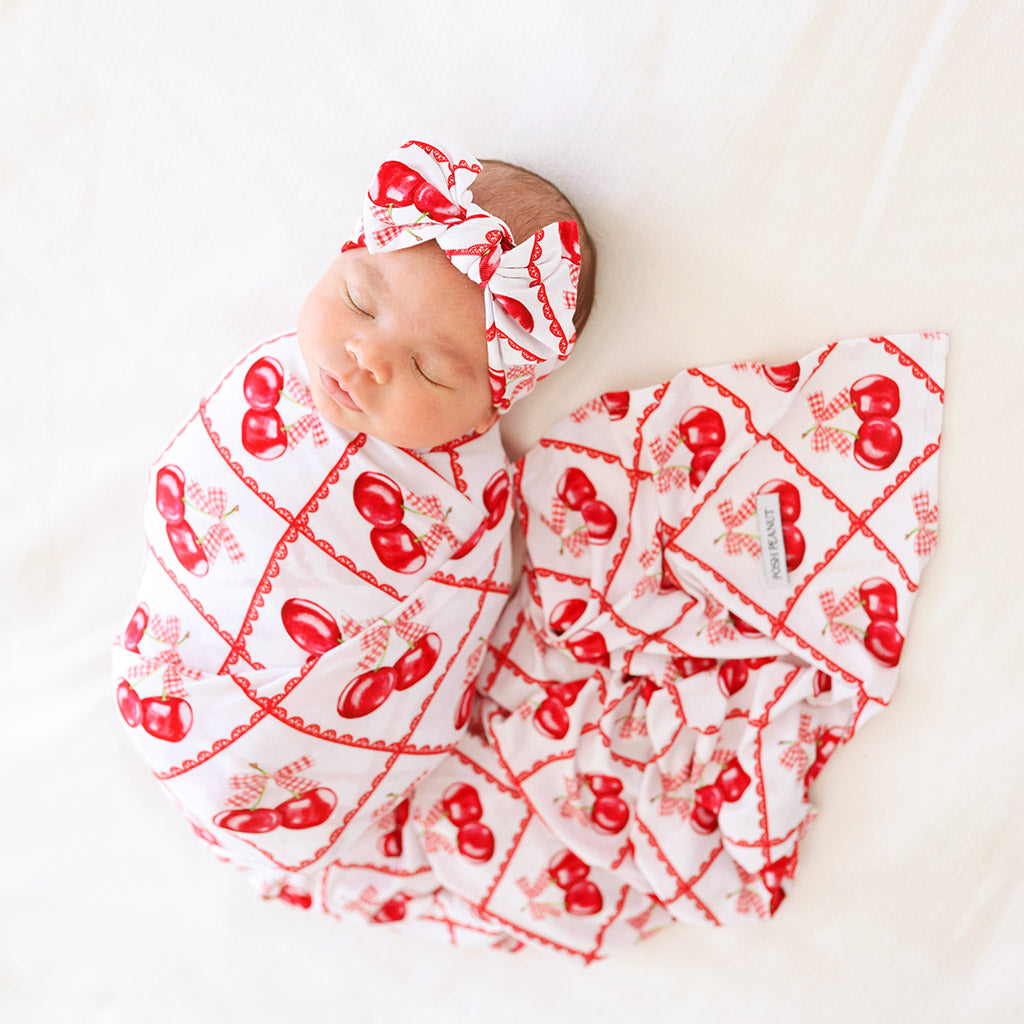 POSHPEANUT2025-PP-SW002-CYR-LIFESTYLE-3