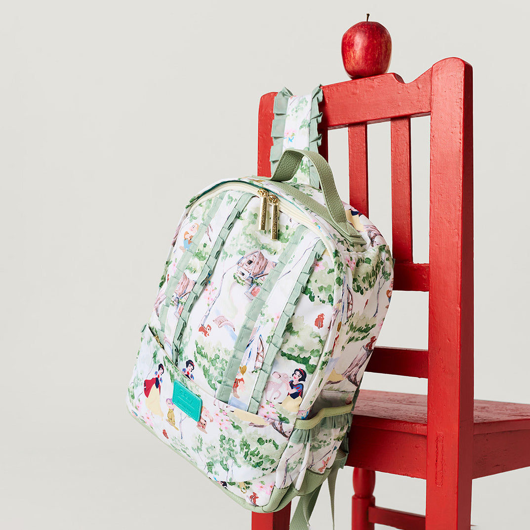 POSHPEANUT2025-PP-TD039-BK001-LIFESTYLE-1