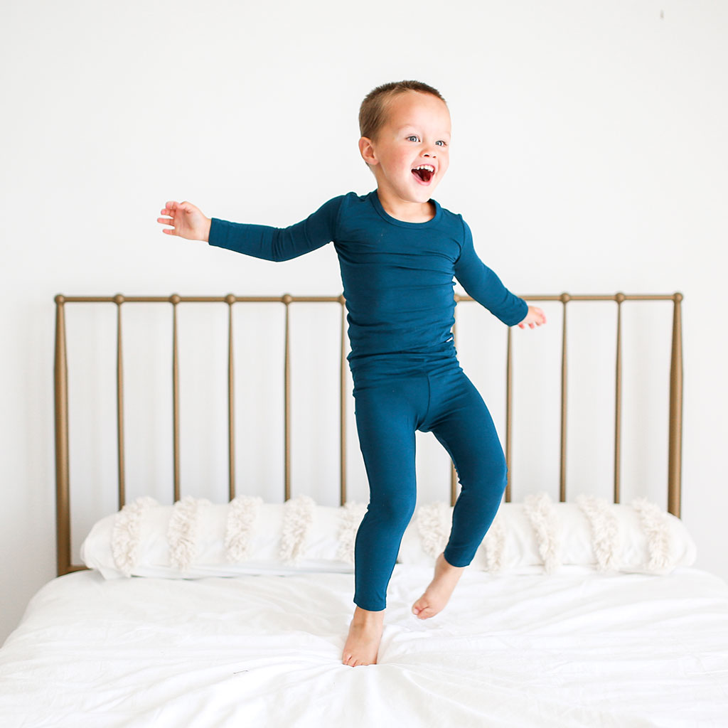 SAILOR-BLUE-LIFESTYLE-CORE-40