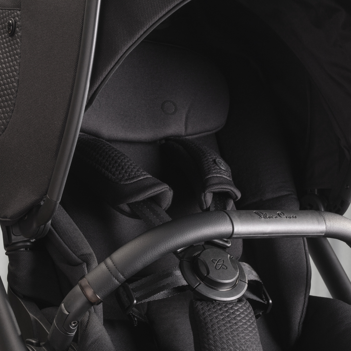 silver-cross-dune-stroller-space-11_07019e7c-8422-4d8c-959f-94fe26b3adec